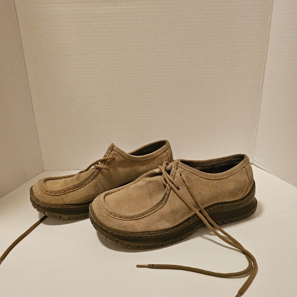 Airwalk suede walking shoes